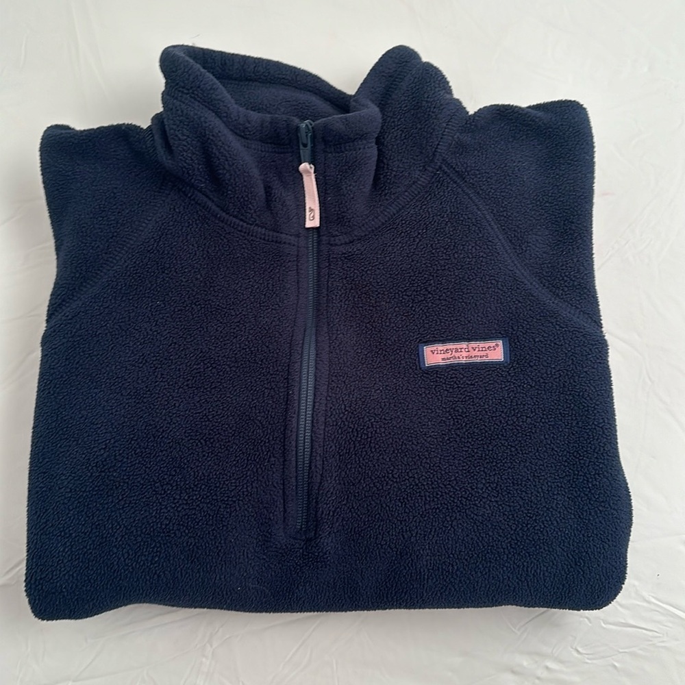 Vineyard Vines navy blue quarter zip tech fleece pullover
